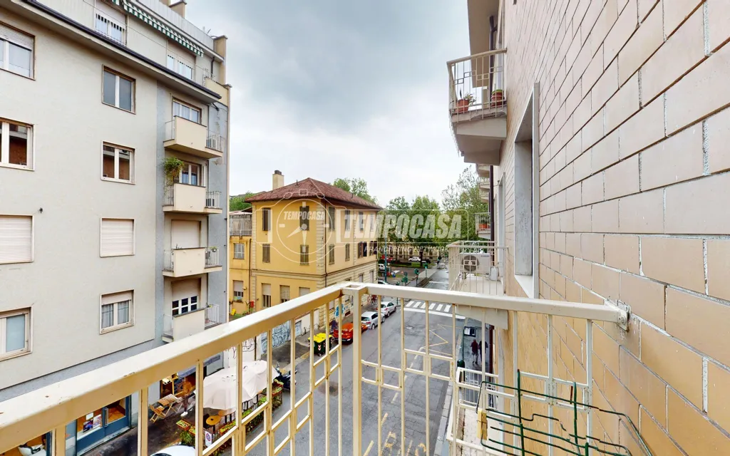 Balcon - Quadrilocale with Balcony in Crocetta, Turin