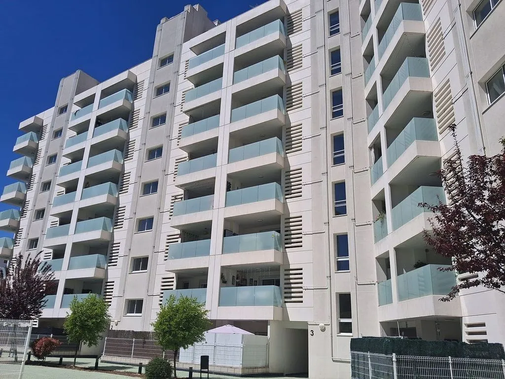 Välivaade - Apartment with Pool in New Tres Cantos