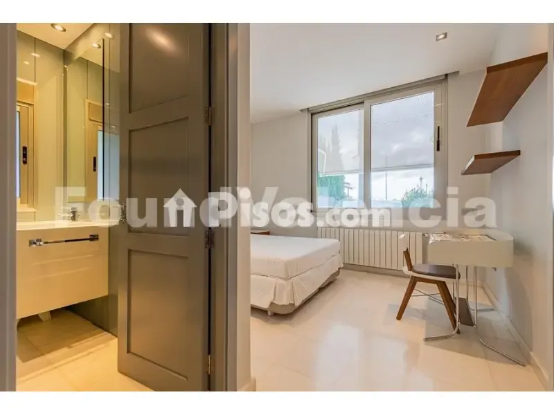 Magamistoad - Chalet with Pool in Santa Bárbara Urbanisation, Rocafort