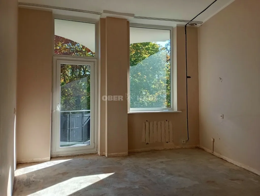 Toad - 3-Bedroom Apartment with High Ceilings in Druskininkai