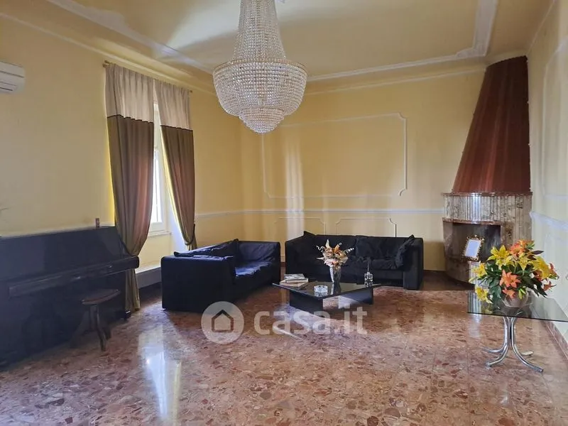 Elutuba - Spacious Apartment with Balcony in Cagliari