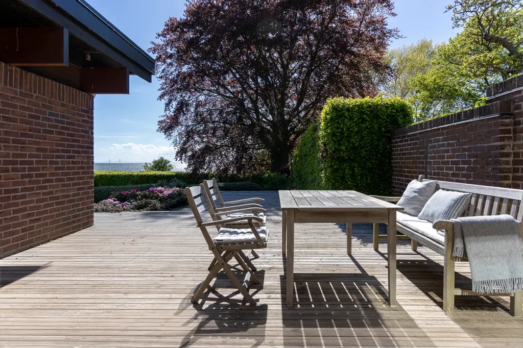 Terrasse - Architectural Villa with Sea View in Bjärred
