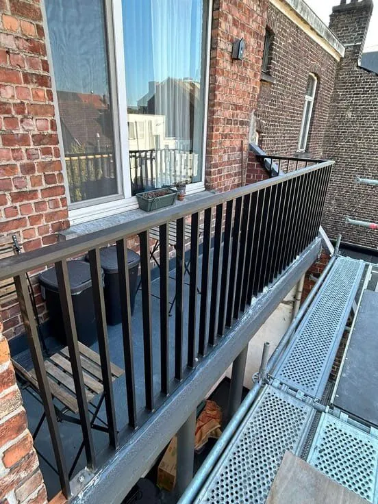 Balcone - Apartment with Canal View in Ghent