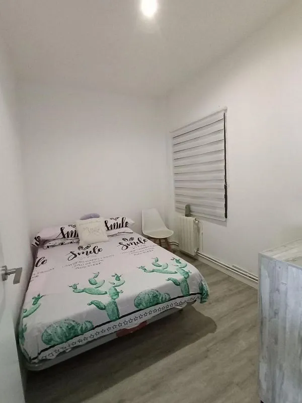 Bedrooms - Apartment with Air Conditioning in Canovelles