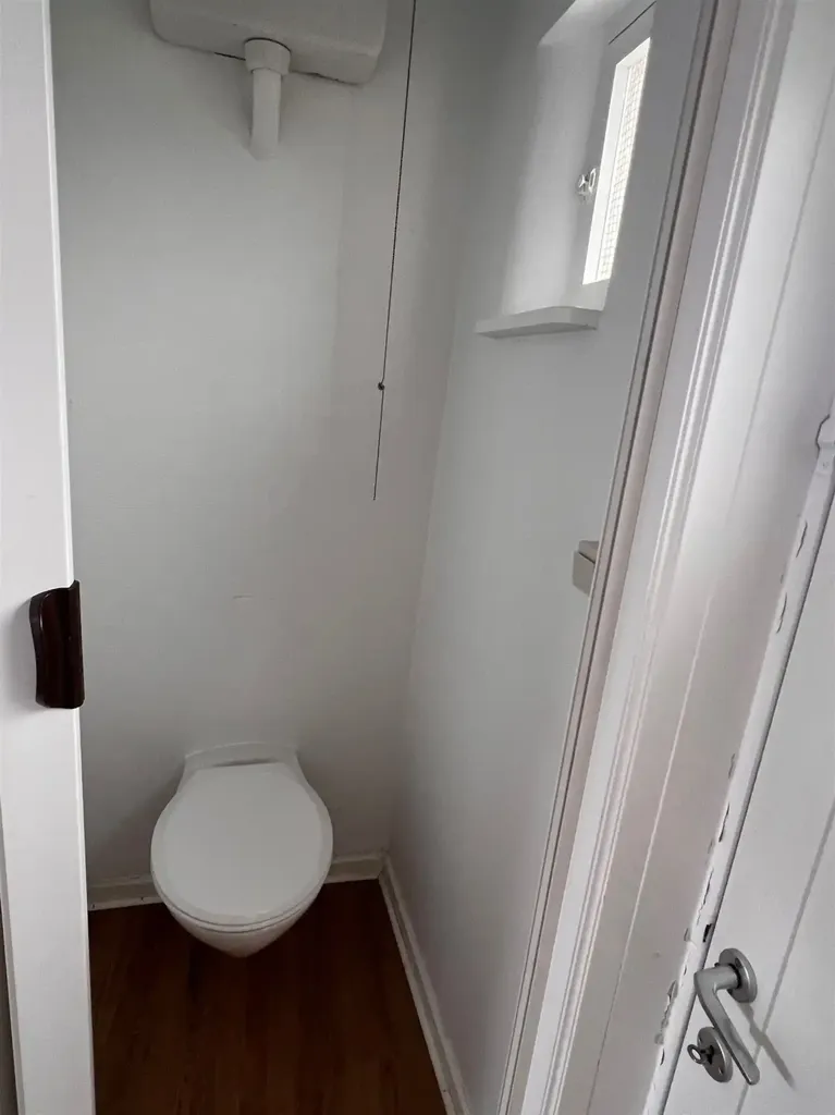 Salles de bain - Maison avec Terrasse Couverte à Ronse