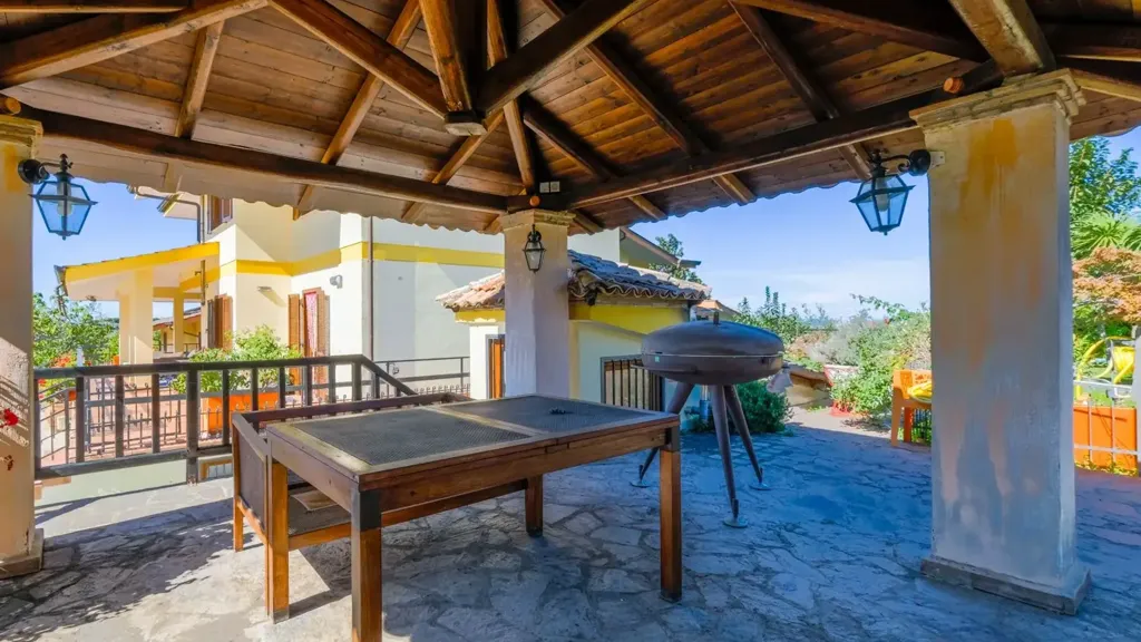 Terrasse - Villa with Pool and Garden in Frascati