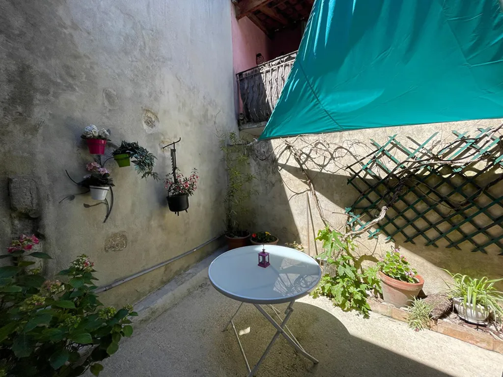 Jardin - Maison de Village avec Terrasse à Molleges