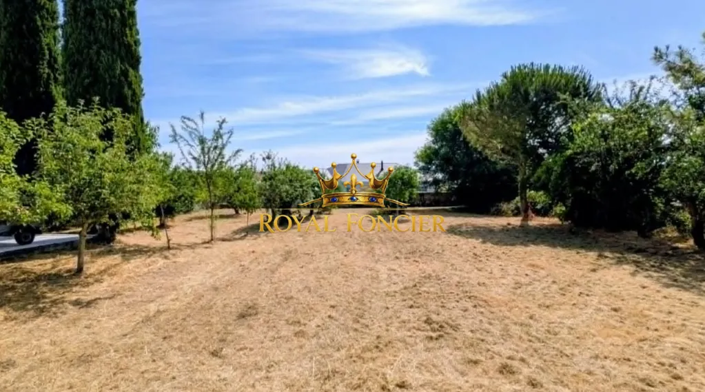 Giardino - Detached House with Garden in Quiet Area