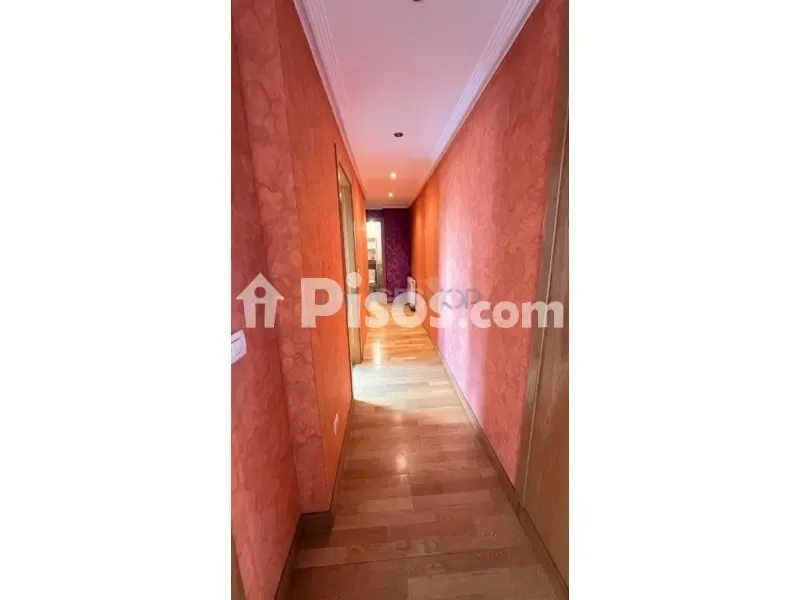 Esik - Accessible Flat with Balcony in León