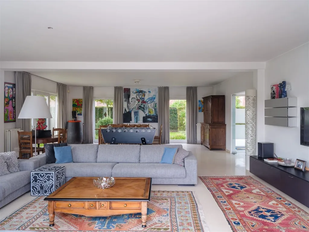 Séjour - Villa avec Vue Panoramique dans le Pays des Collines