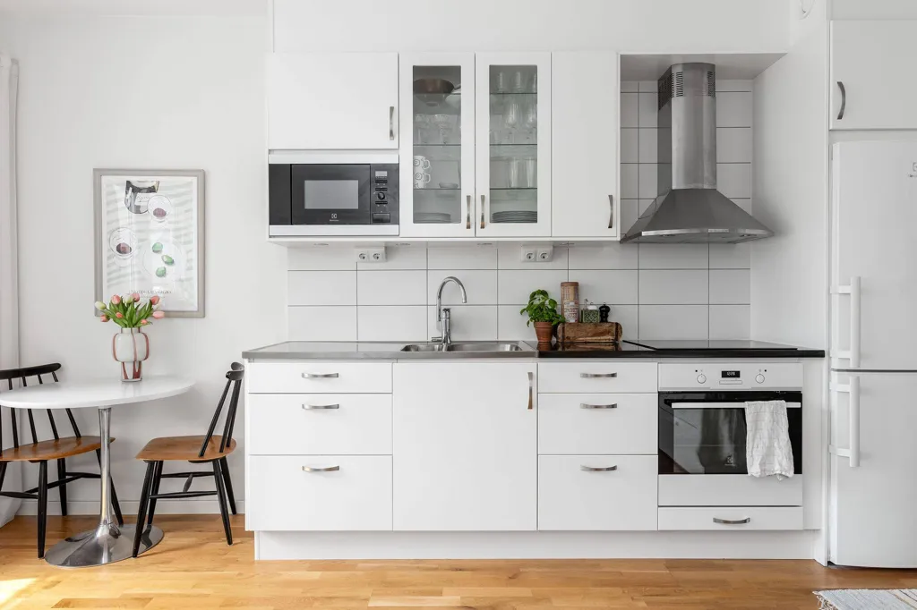 Köök - Studio Flat with Balcony in Övre Vasastaden