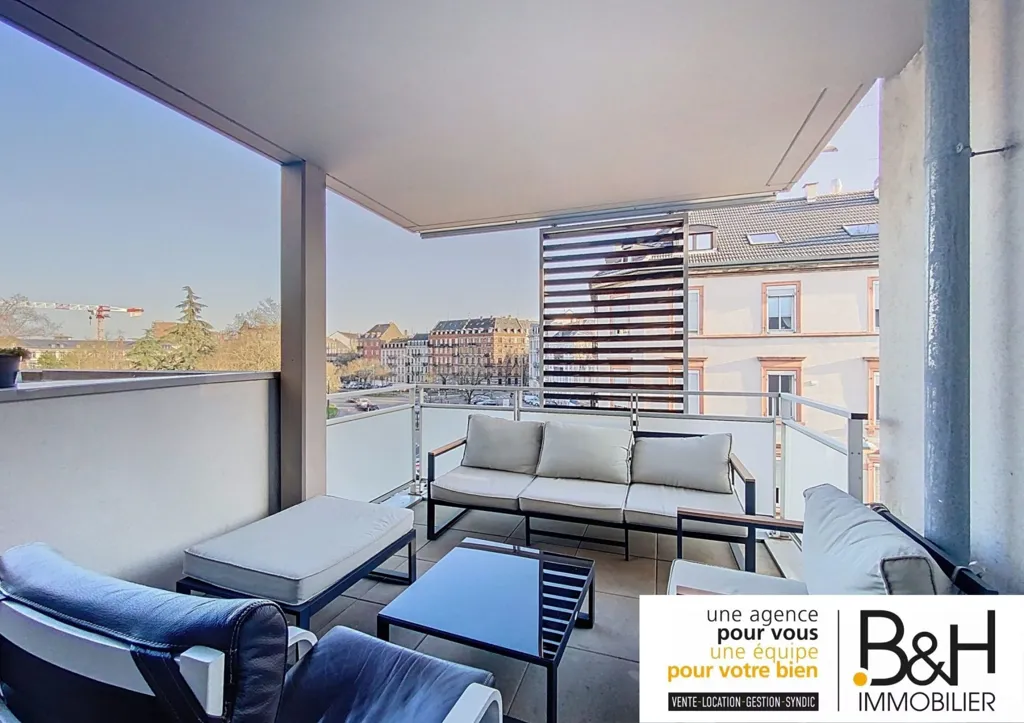 Balcony - Modern Flat with Terrace near Place d'Haguenau