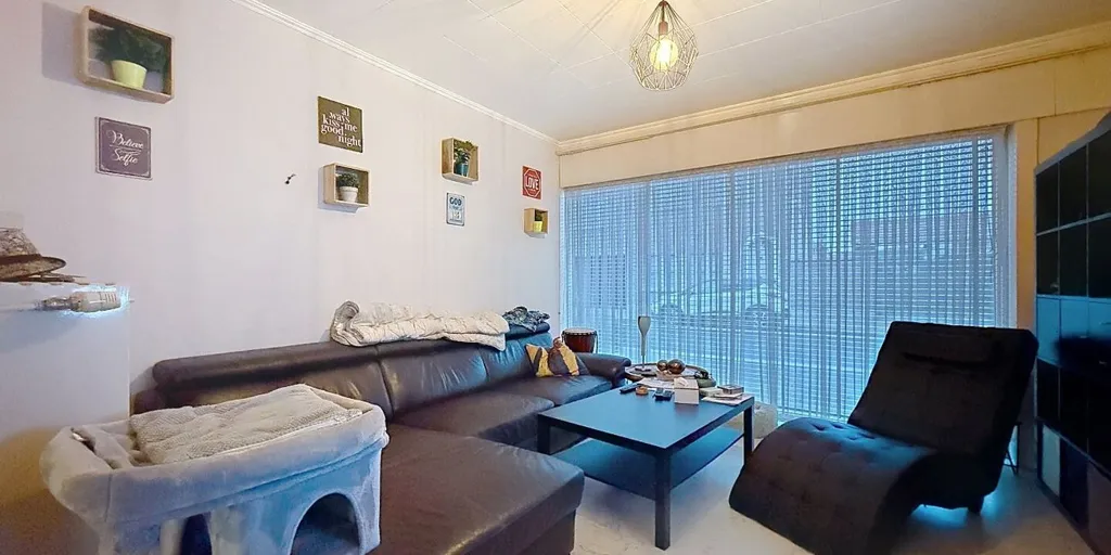 Elutuba - Half-Open House with Terrace in Ichtegem