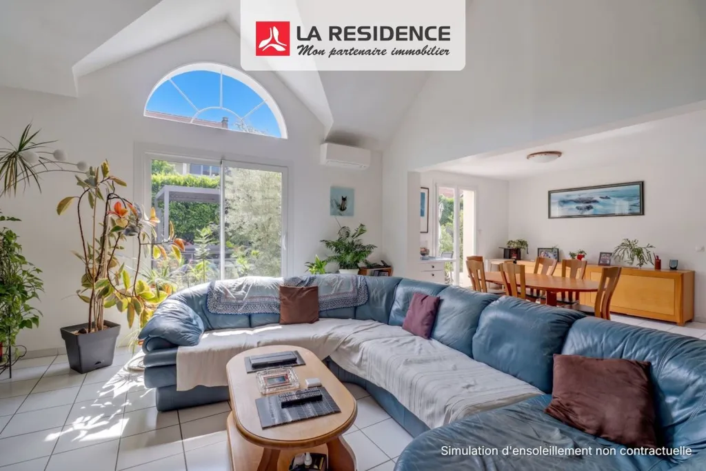 Séjour - Maison avec Terrasse et Jacuzzi à Verneuil-sur-Seine