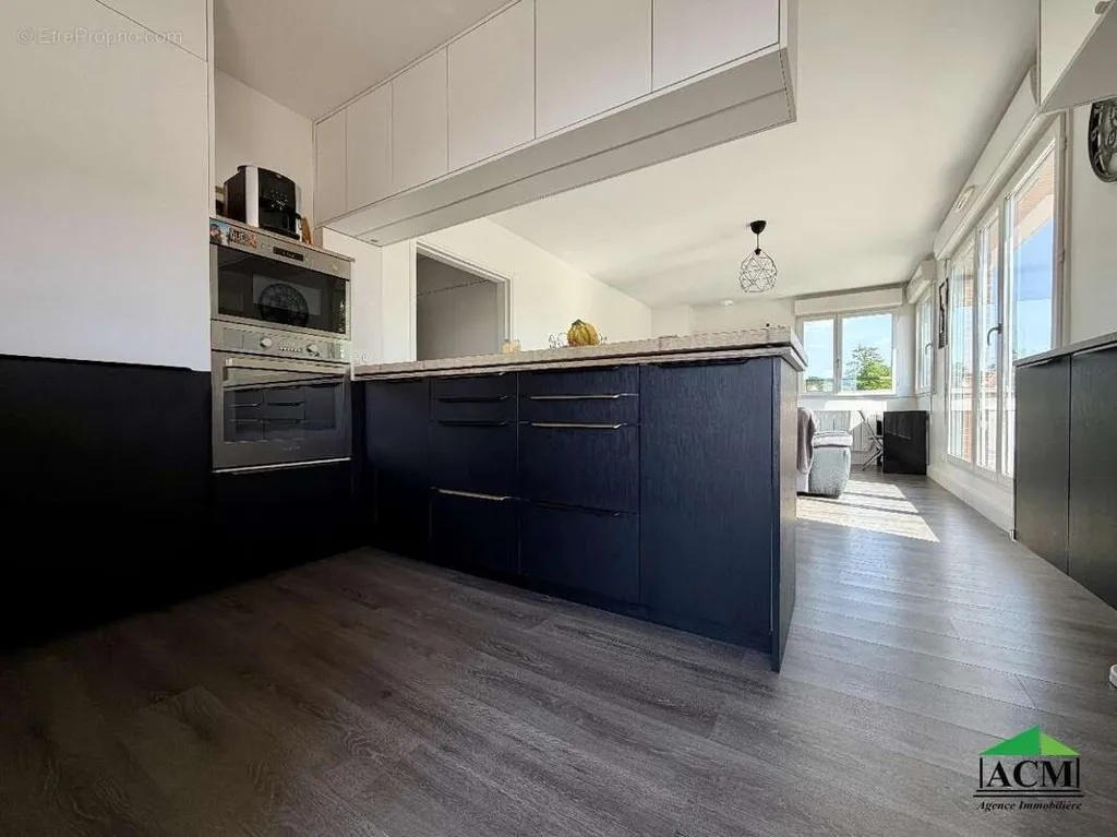 Cuisine - Appartement avec Terrasse à Méry-sur-Oise