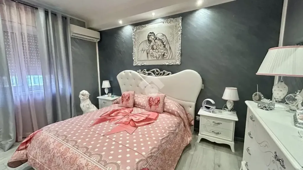 Magamistoad - Modernised Apartment with Balcony in Palermo