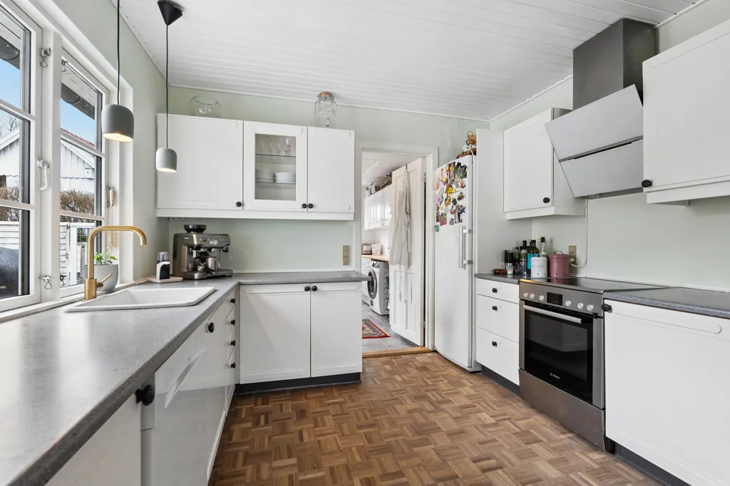 Cuisine - Charming Villa with Garden in Ramløse