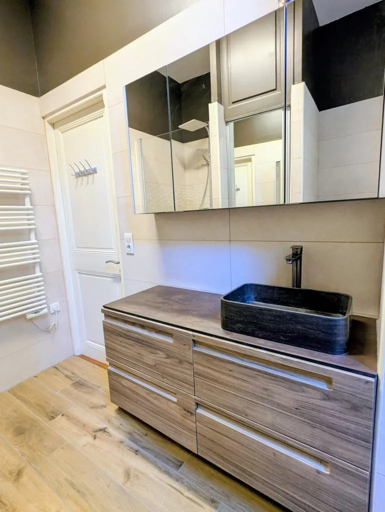 Salles de bain - Appartement de Charme avec Vue Sud à Aix-les-Bains