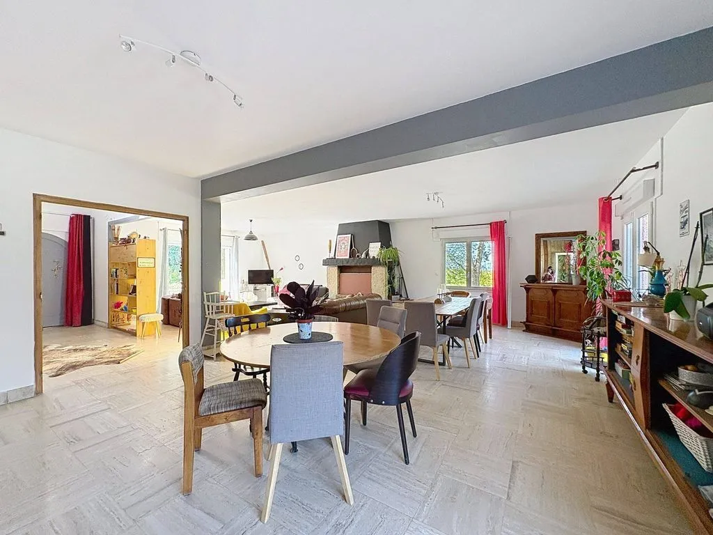 Söögituba - Luxury House with Event Space in Saint-Jouan-des-Guérets