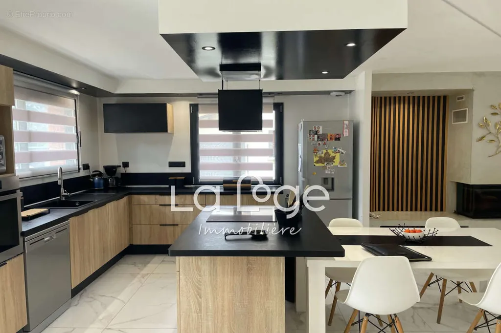 Cucina - New House with Pool in La Saulce