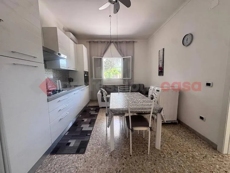 Sala da pranzo - Villa with Private Garden in Pulsano