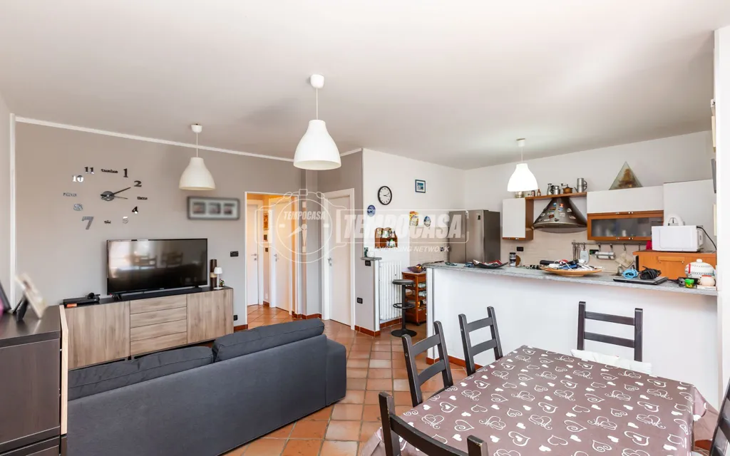 Séjour - Quadrilocale with Balcony in Riva Presso Chieri