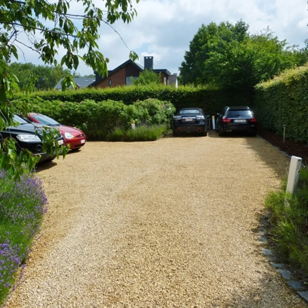 Välivaade - Renovated House with Garden in Genval