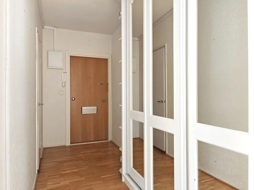 Esik - Apartment with Balcony in Tampere Centre