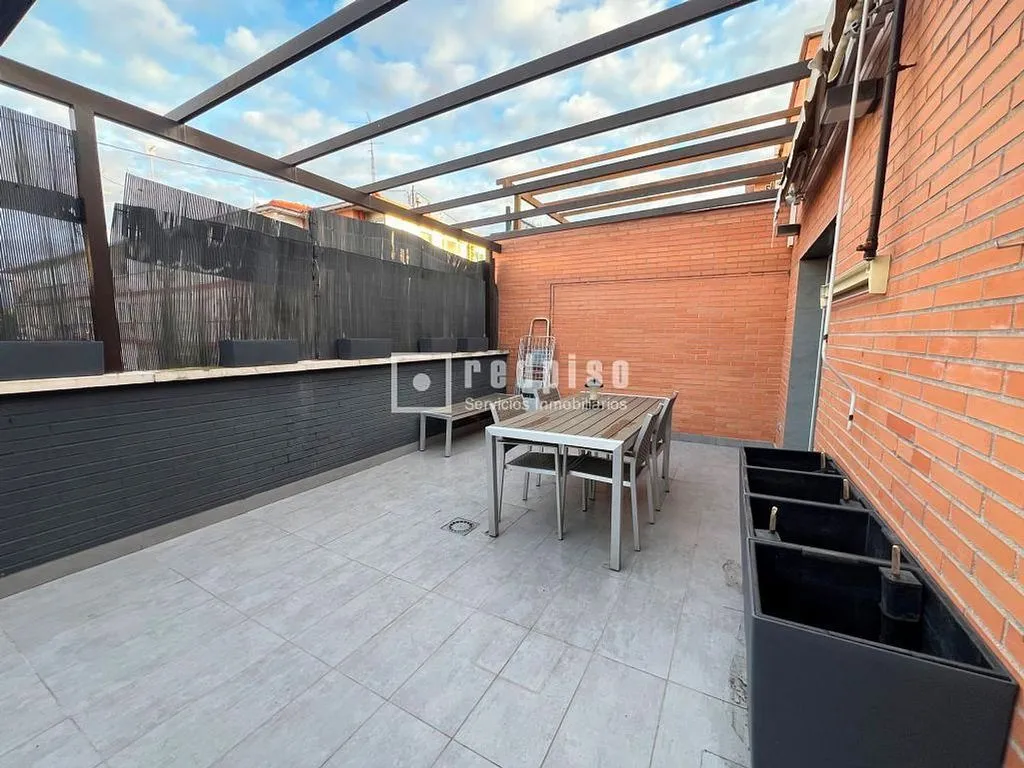 Terrazza - Penthouse with Pool in Canillas