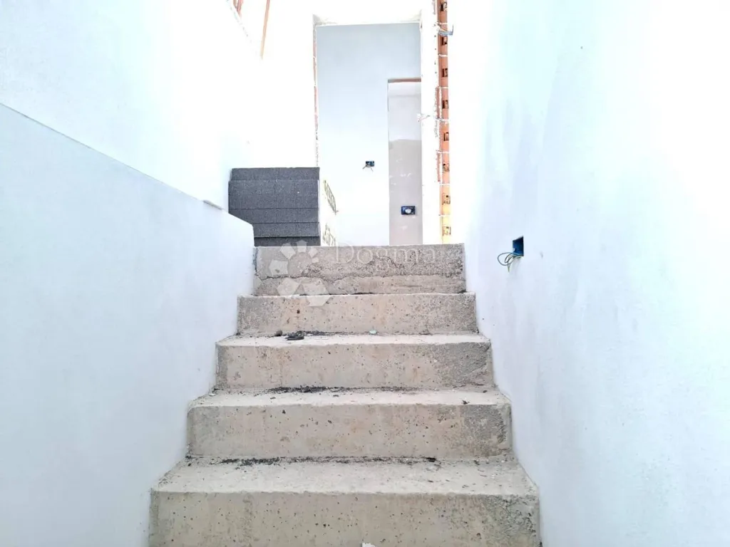 Pièces - Villa Under Construction with Sea View in Rovinj