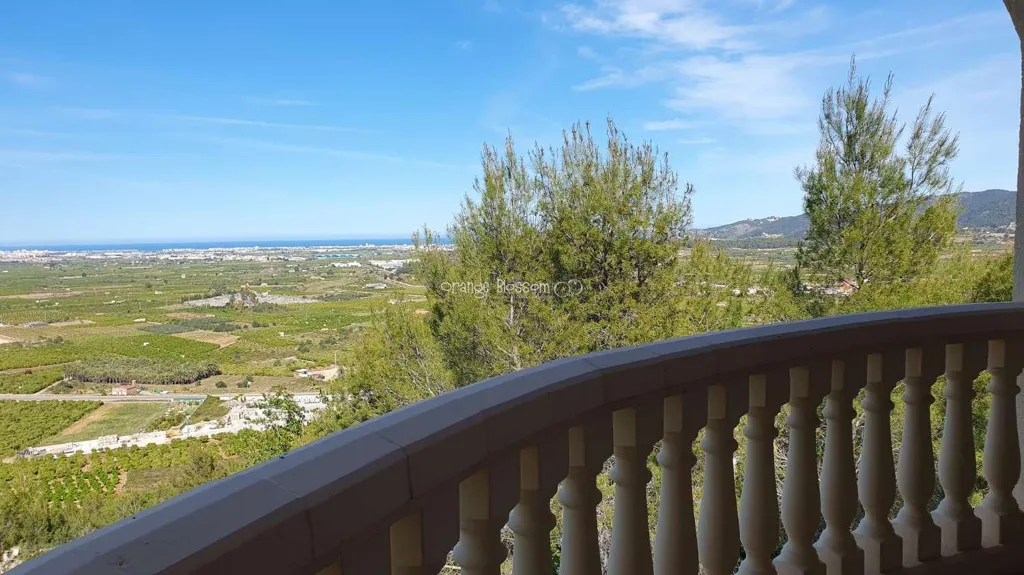Rõdu - Detached Villa with Sea Views in Ador