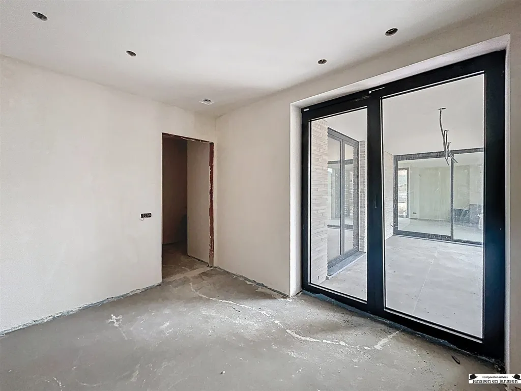 Pièces - Newly Built Apartment with Terrace in Gooreind