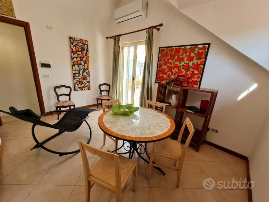 Salle à manger - Three-Level Independent House in Vito Inferiore