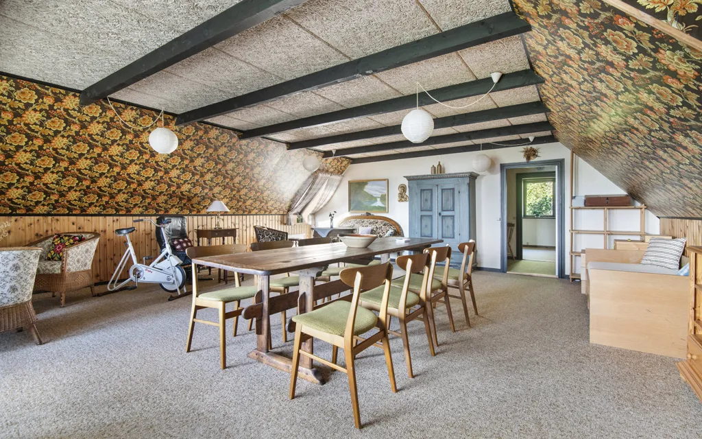 Salle à manger - Spacious House with Workshop Garage in Tårs