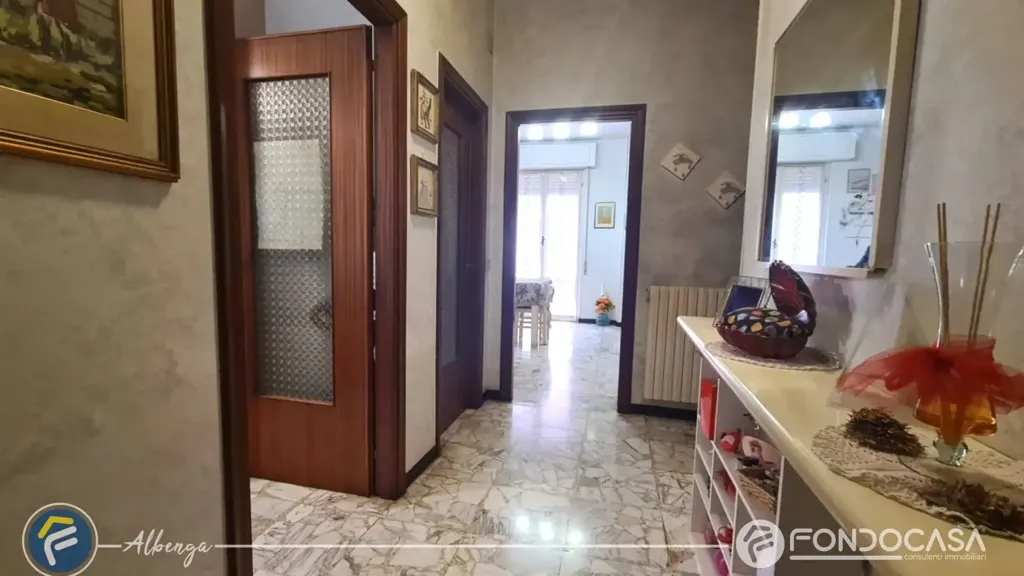 Entrée - Apartment with Two Balconies in Albenga