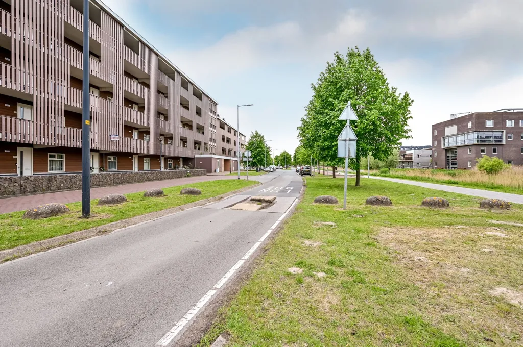 2-toaline korter asukohas Hoofddorp