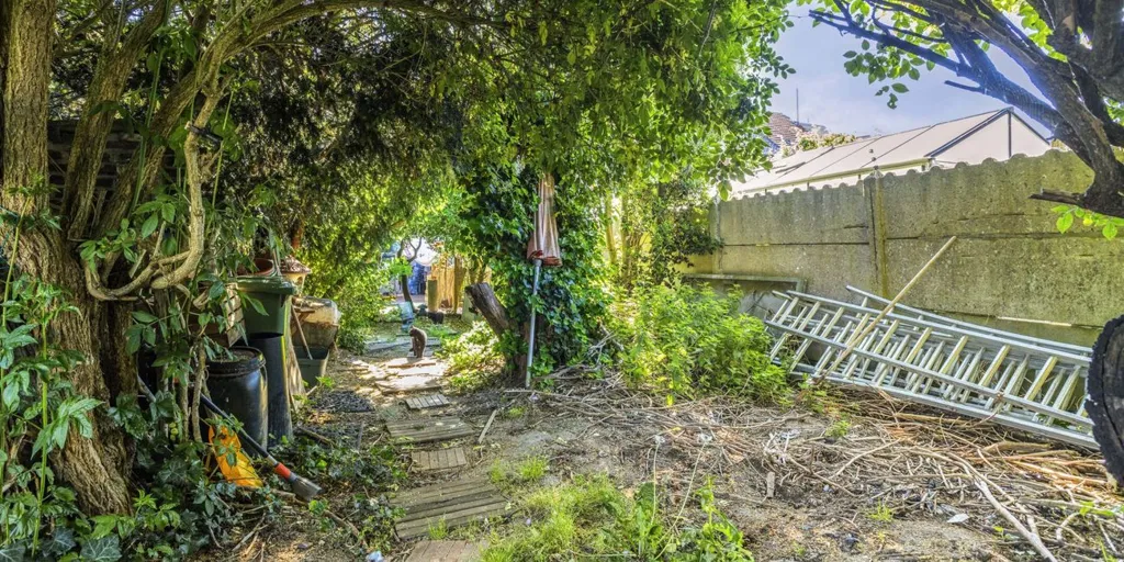 Jardin - Propriété Commerciale Mixte avec Jardin à Tienen