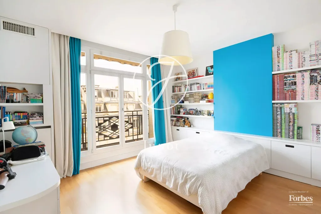 Chambres - Appartement Duplex avec Terrasses à Paris 16e