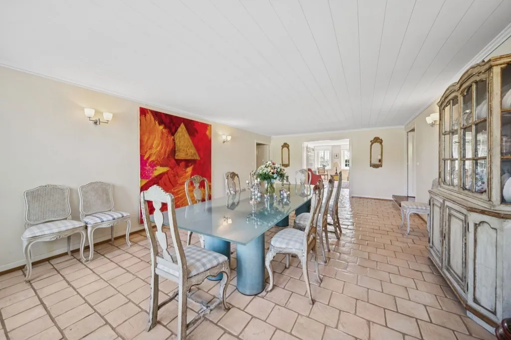 Appartement 12 chambres à Tolochenaz
