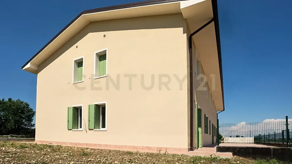 Exterior - New Ground-Floor Flat with Garden in Zevio