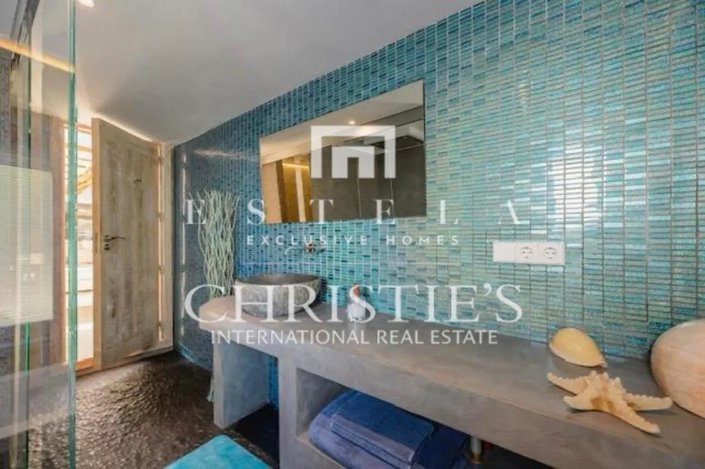 Vannitoad - Detached House with Infinity Pool in Cala Salada