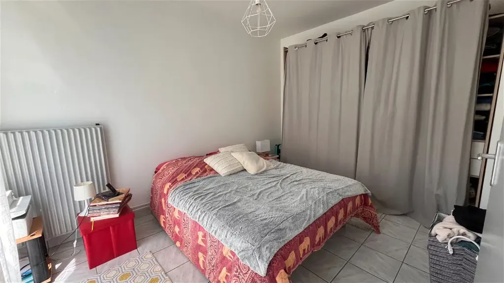 Chambres - Appartement T2 avec Vue sur Parc à Poitiers