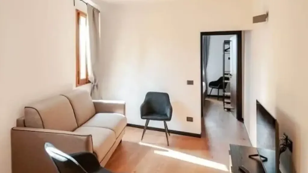 Elutuba - Restored Apartment with Views in Florence