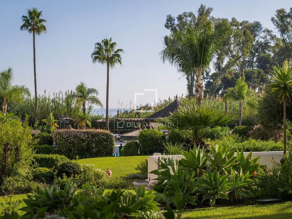 Jardin - Beachfront Apartment with Garden in Estepona