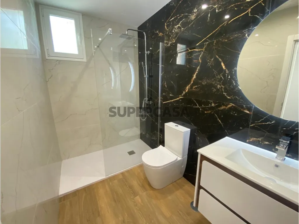 Salles de bain - Renovated Villa with Pool in Machico Centre