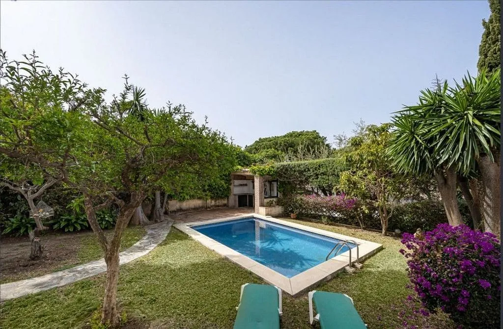 Piscine - Villa with Pool in Nagüeles, Marbella