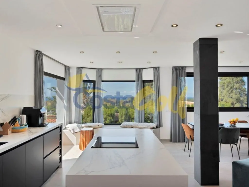 Cuisine - Luxury Villa with Pool in Elviria, Marbella