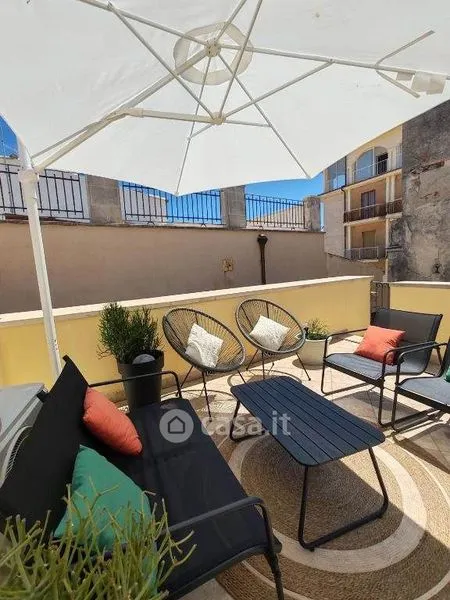 Terrasse - Trilocale with Balcony in Siracusa's Ortigia