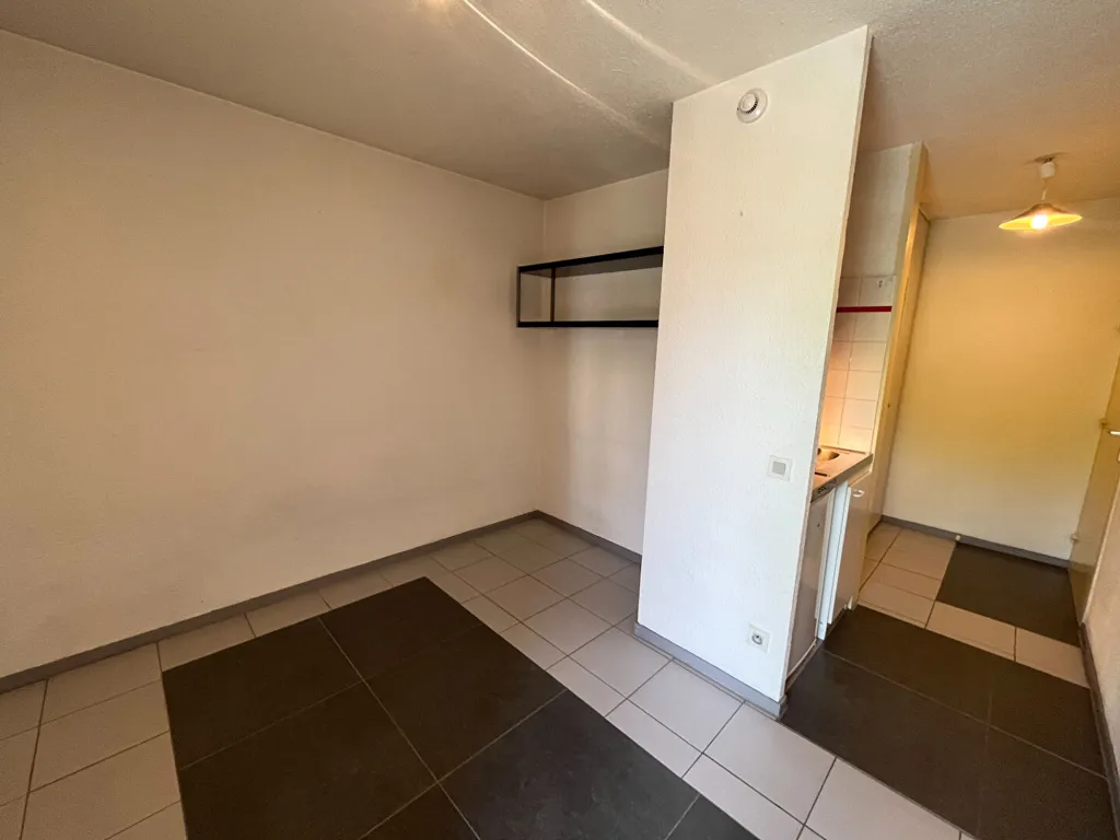 Toad - Studio with Balcony near Grenoble University