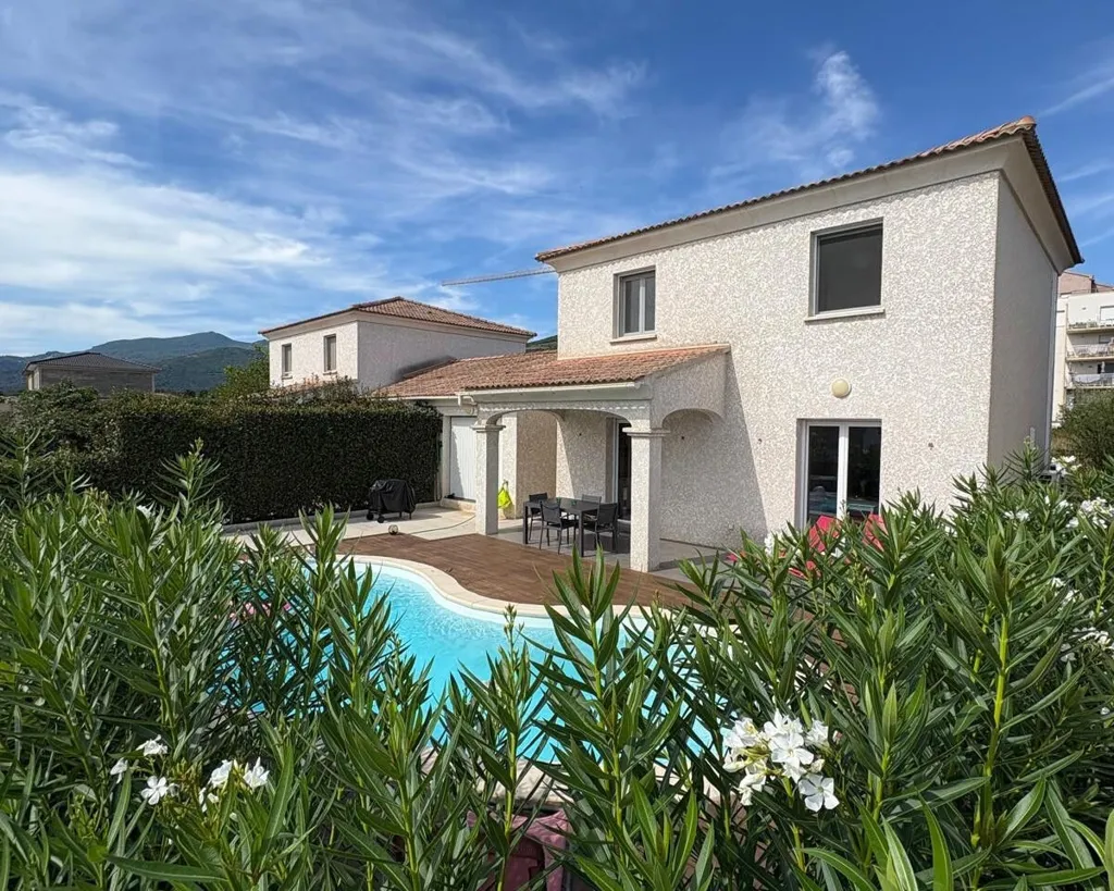 Bassein - Family House with Pool in Lucciana